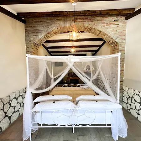 Frühstückspension La Corte Di Afea