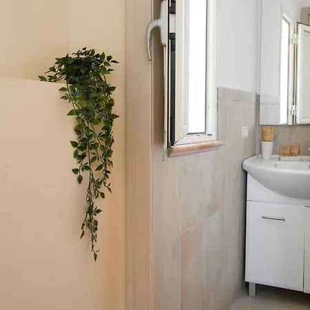 La Corte Di Afea Frühstückspension