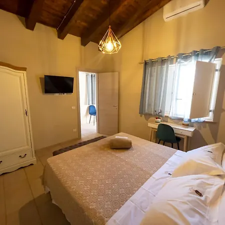 La Corte Di Afea Couette-café 4*